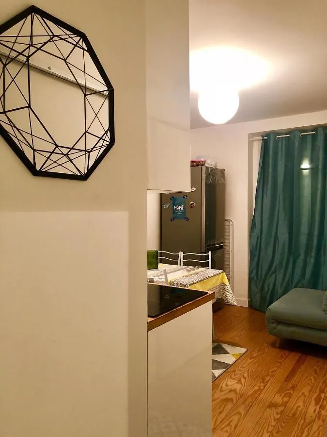 Alojamento de Acomodação e Pequeno-almoço La Maison De L'alesia *